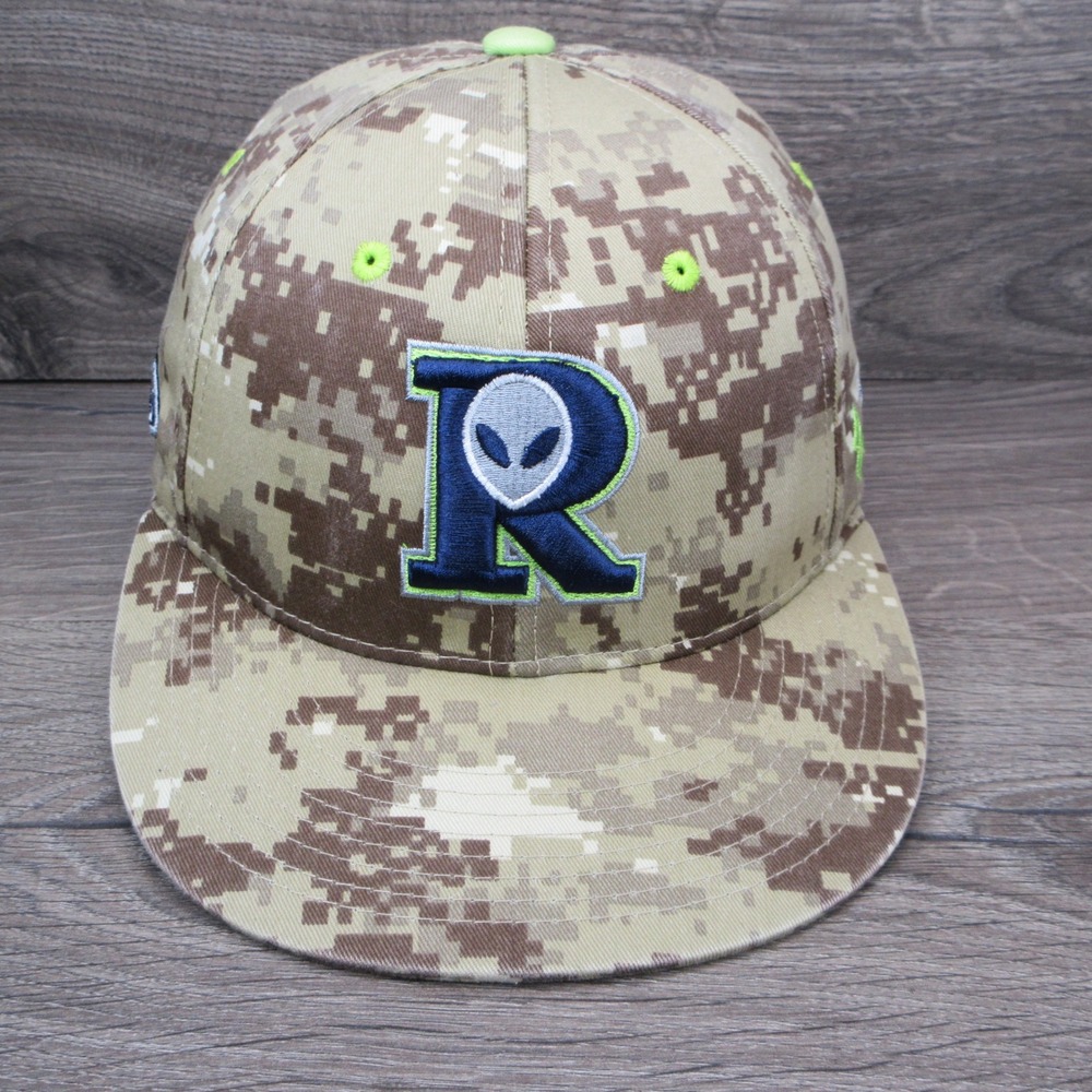 Roswell Invaders Hat Cap Mens Fitted 7 1/2 Tan Digital Camo Alien UFO Streetwear